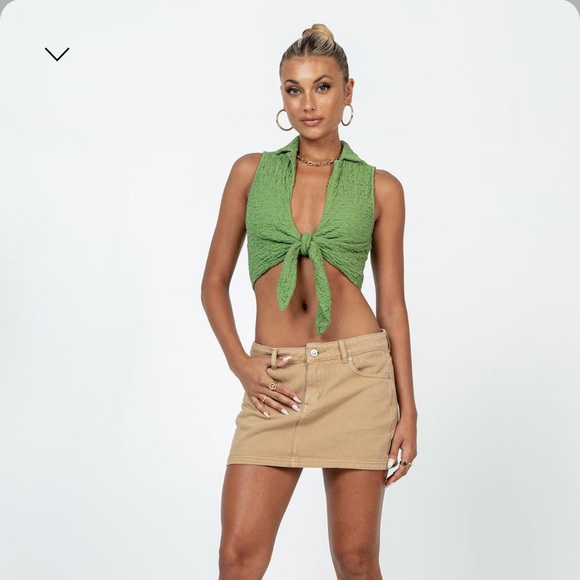 PRINCESS POLLY top 4 - Picture 5 of 5